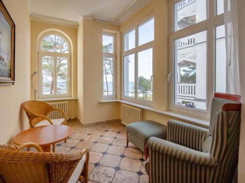 Strandvillen Binz - Appartement mit Meerblick und 1 Schlafzimmer SV 705