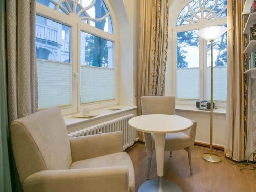 Strandvillen Binz - Appartement mit Meerblick und 2 Schlafzimmern SV 703