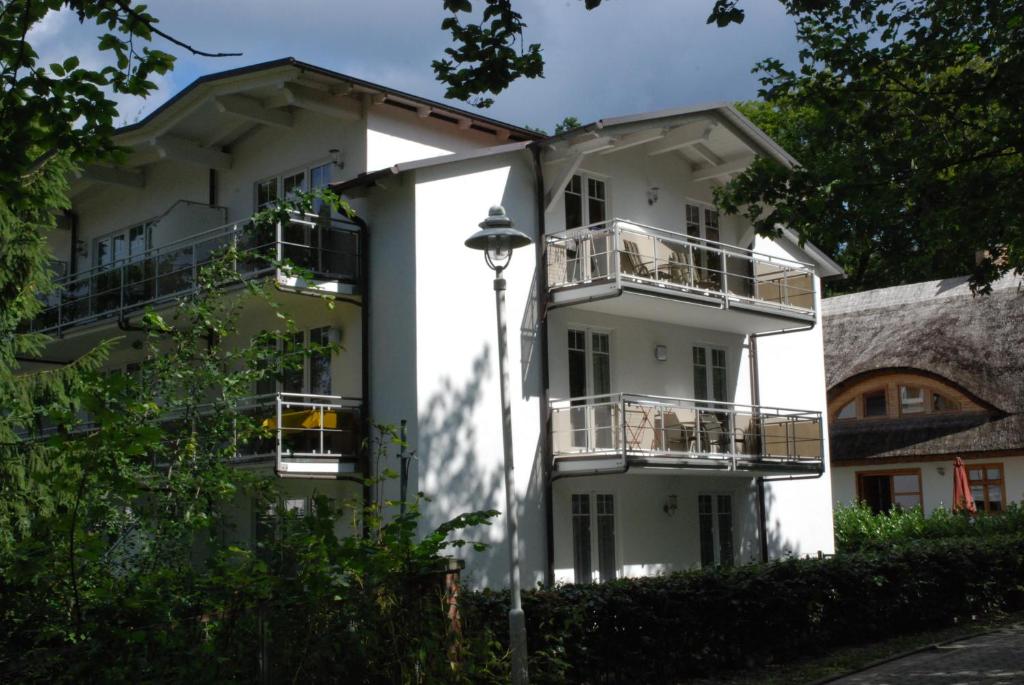 Appartement Strandwohnungen Sellin F 571 - Fewo 04 mit 2 Balkonen Weisser Steg 9 - Apartment 04 18586 Sellin