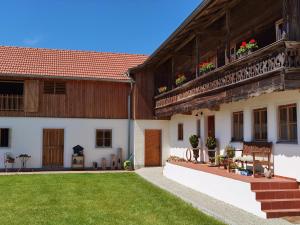 Appartement Strass4 Straß 4 84494 Neumarkt-Sankt Veit Bavière