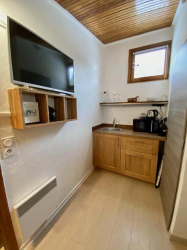 Appartement STUD'HOTEL: Studette plein centre VALBERG 19 Avenue de Valberg 06470 Péone Provence-Alpes-Côte d\'Azur