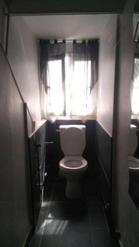 Studette tout équipée pour 1 pers- 8 ème Arr Paris