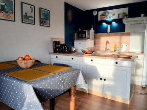 Studio 1 - 4 pers à 300m de la plage avec vue mer