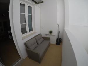 Studio 2 by Blue Door