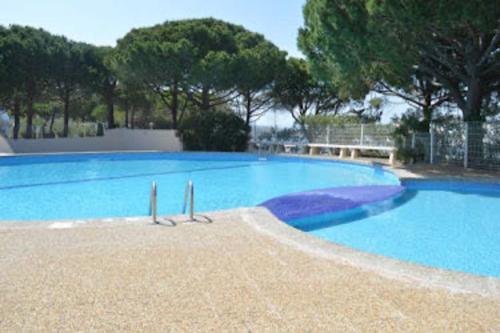 Studio 2 couchages avec piscine Port Camargue