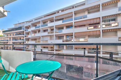 Studio 2 minutes from the beaches of the Croisette