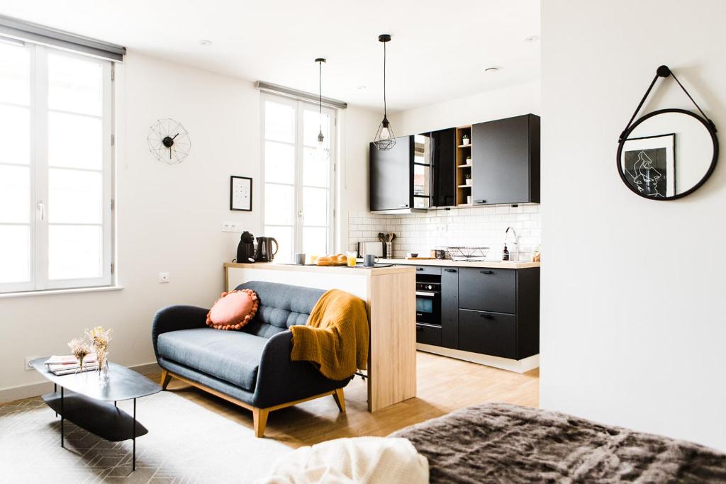 Studio 2 pers en vieille ville parking gratuit - by La Source d'OrFée 62200 Boulogne-sur-Mer