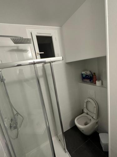 Studio 2 personnes CORBEIL ESSONNES - Wifi Netflix 25m2