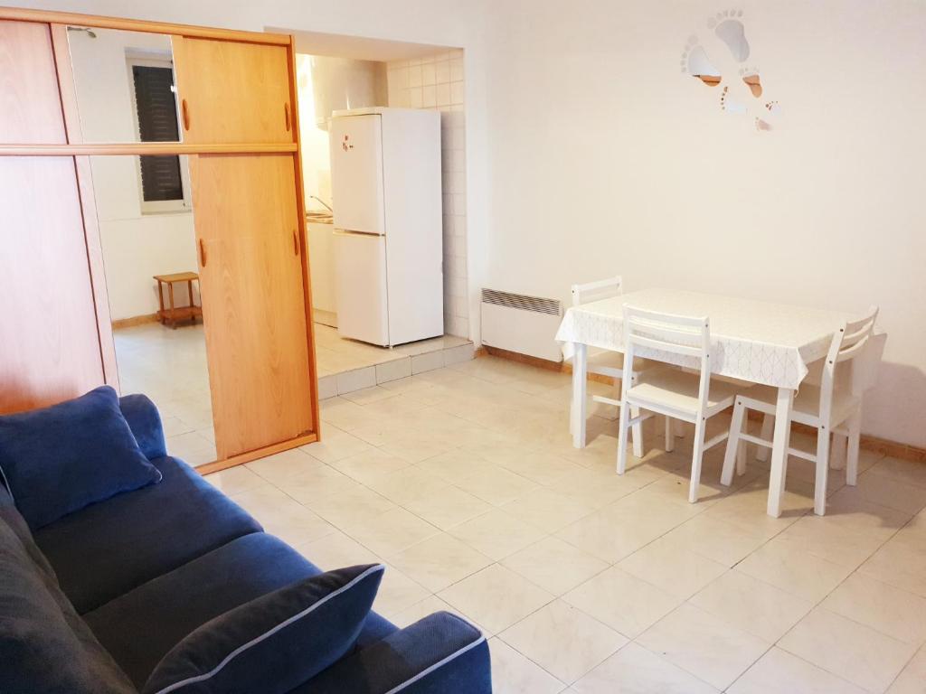 Appartement Studio 20 Rue du Professeur Santiaggi 20250 Corte