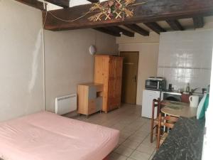 Studio 22m2, 1er étage, hyper centre Orléans 45000