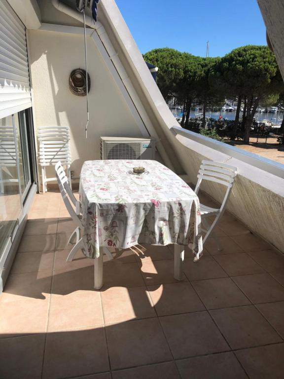 Studio 27m2 proche de la plage 25 Route des Marines, 30240 Le Grau-du-Roi