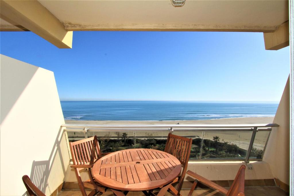 Studio 3 personne VUE MER de la cote vermeille, 122, 66140 Canet-en-Roussillon