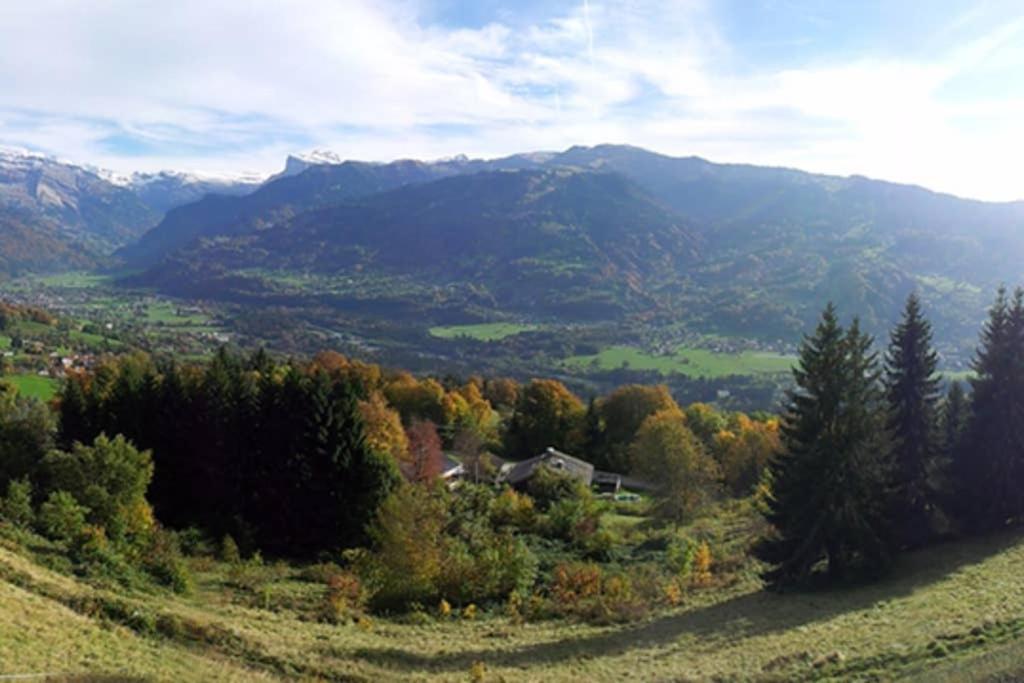 Appartement Studio 33m2 vue panoramique sur le Grand Massif et Mt Blanc, plein sud 151 route des Rottes 74440 Verchaix