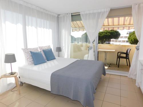 studio 38 climatisé balcon vue mer