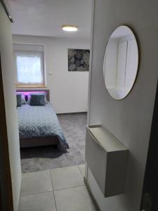 *** STUDIO 39 ***