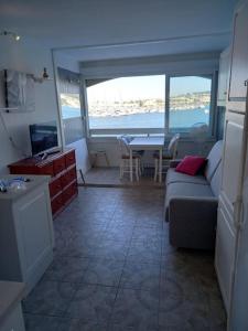 Studio, 4 pers, vue mer, parking, bien équipé