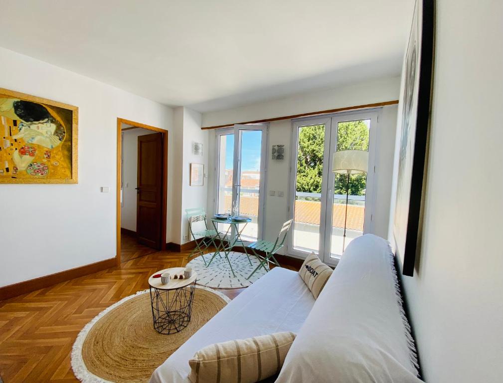 Studio 4 personnes à Saint-Mandrier-sur-Mer 83430 Saint-Mandrier-sur-Mer