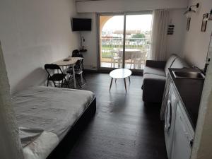 Studio 4 personnes avec vue sur le port