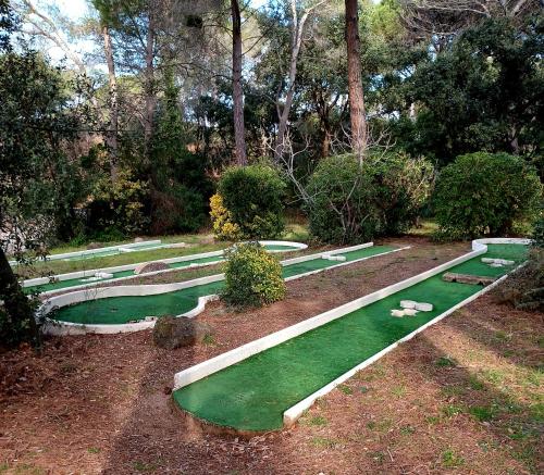 Studio 4 personnes, climatisé, rez de jardin