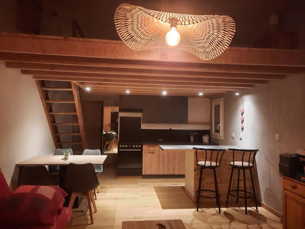 Studio 40 m 2 près St Guilhem le désert et rivière 17 Avenue d'Aniane, 34150 La Boissière