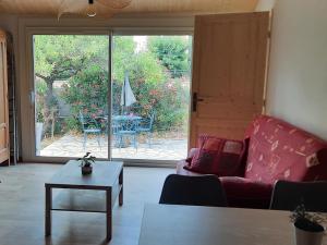 Studio 40 m 2 près St Guilhem le désert et rivière