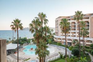 Studio 411 - Superbe vue mer plage et 2 piscines, parking couvert privé