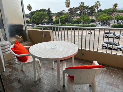 Studio 4p Terrasse Parking 100m Port Hyères
