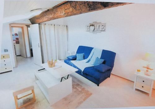 STUDIO 9 Classé 2 Etoiles
