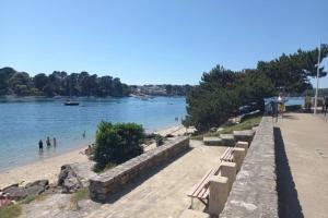 Studio à 100m de la plage