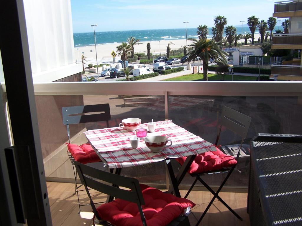 Appartement STUDIO à 200 mètres de la plage 6 Promenade de la Côte Radieuse 66140 Canet-en-Roussillon