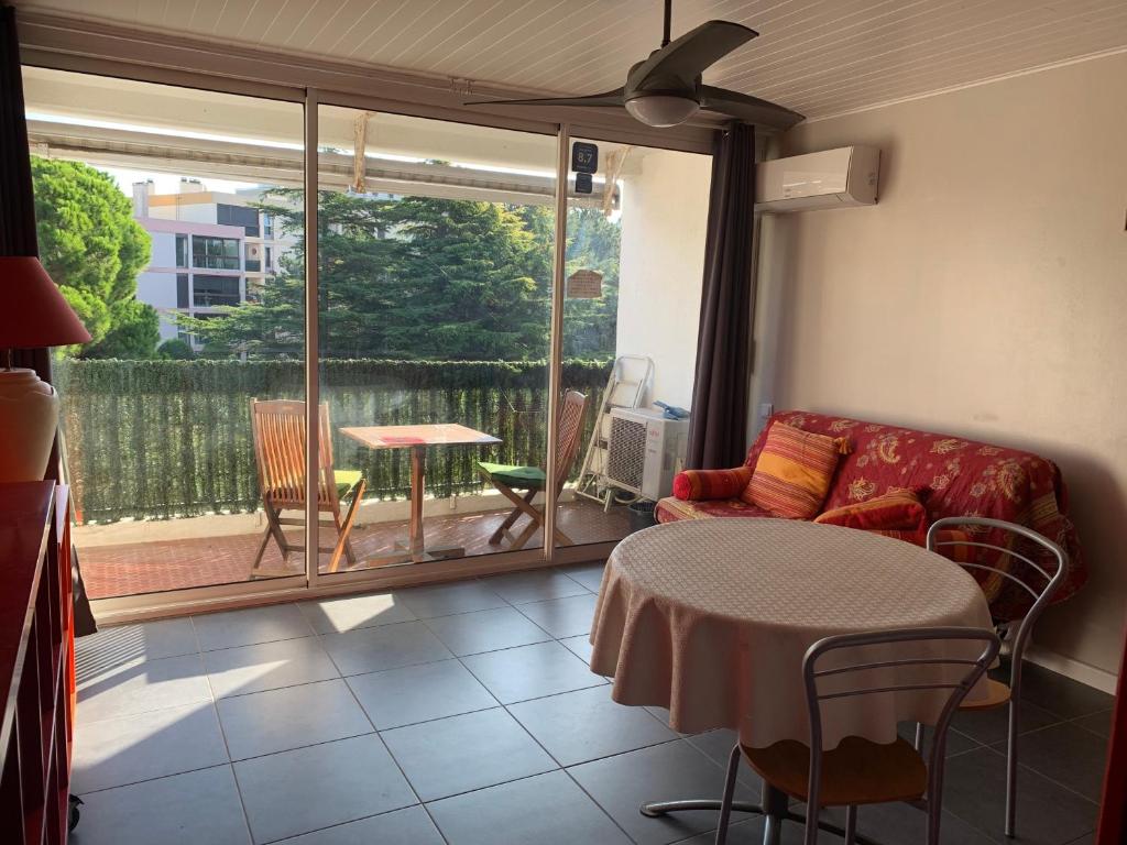 Appartement Studio à 300 m de la plage 23 Rue Condorcet 66750 Saint-Cyprien