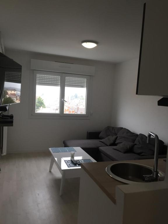 Studio agréable proche gare Rue Dajot, 77000 Melun