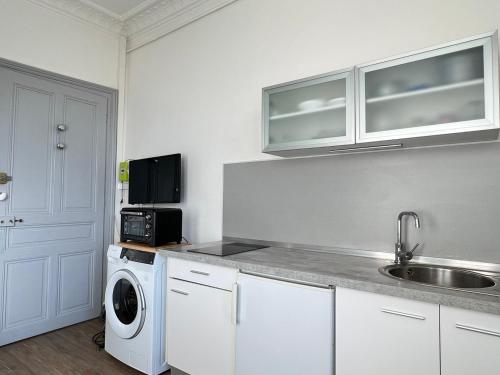 Studio Aix-les-Bains, 1 pièce, 1 personne - FR-1-555-77