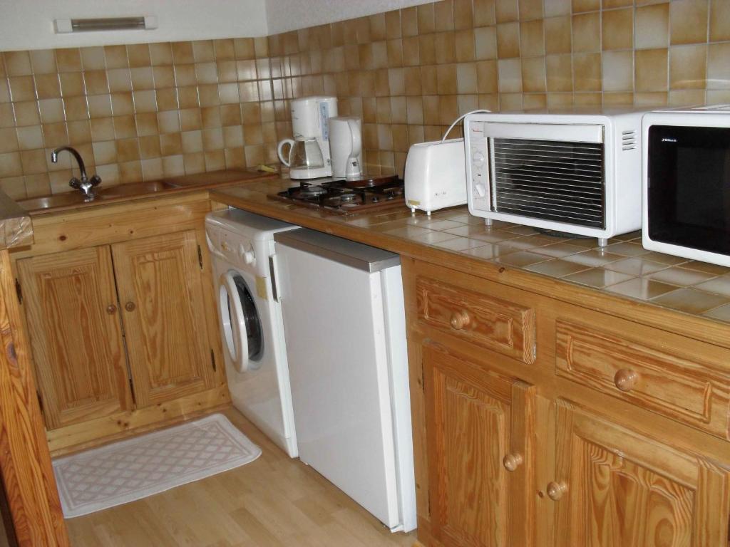 Studio Aix-les-Bains, 1 pièce, 2 personnes - FR-1-555-20
