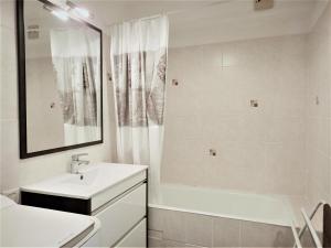 Studio Aix-les-Bains, 1 pièce, 2 personnes - FR-1-555-70