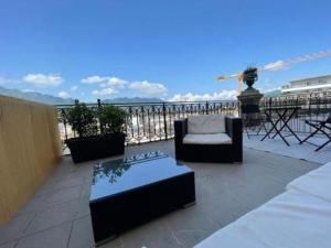 Studio Aix-les-Bains, 1 pièce, 2 personnes - FR-1-617-54
