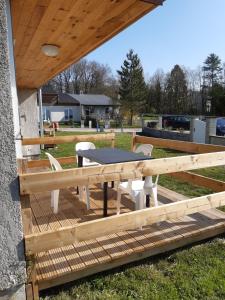 studio Albert avec terrasse a proximité de Metz