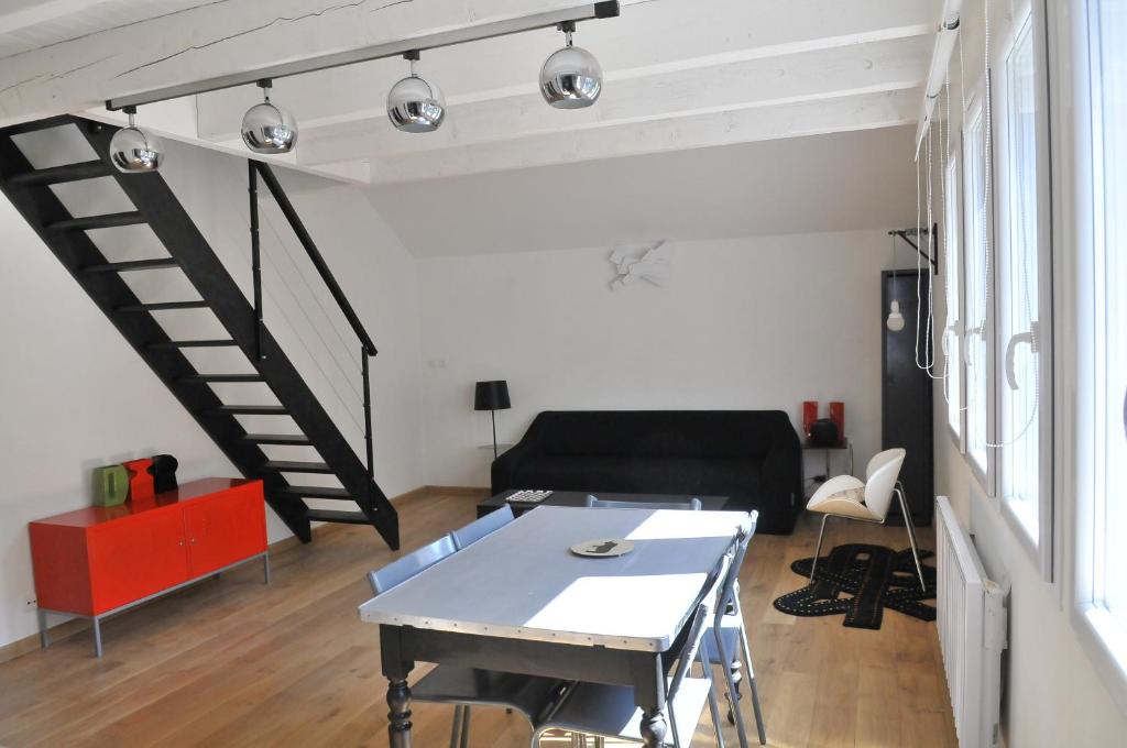 Appartement Studio Alpins 40 rue des Alpins 74000 Annecy