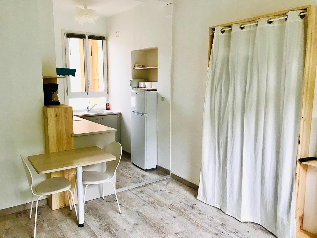 Studio Amelie - Les- Bains 39 Avenue du Vallespir, 66110 Amélie-les-Bains-Palalda