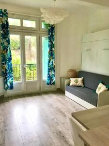 Appartement Studio Amelie - Les- Bains 39 Avenue du Vallespir 66110 Amélie-les-Bains-Palalda Languedoc-Roussillon