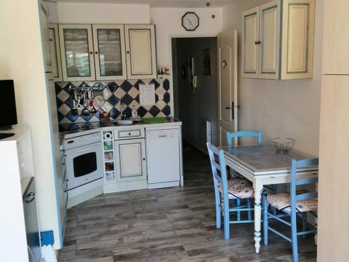 Studio Amélie-les-Bains-Palalda, 1 pièce, 2 personnes - FR-1-659-16