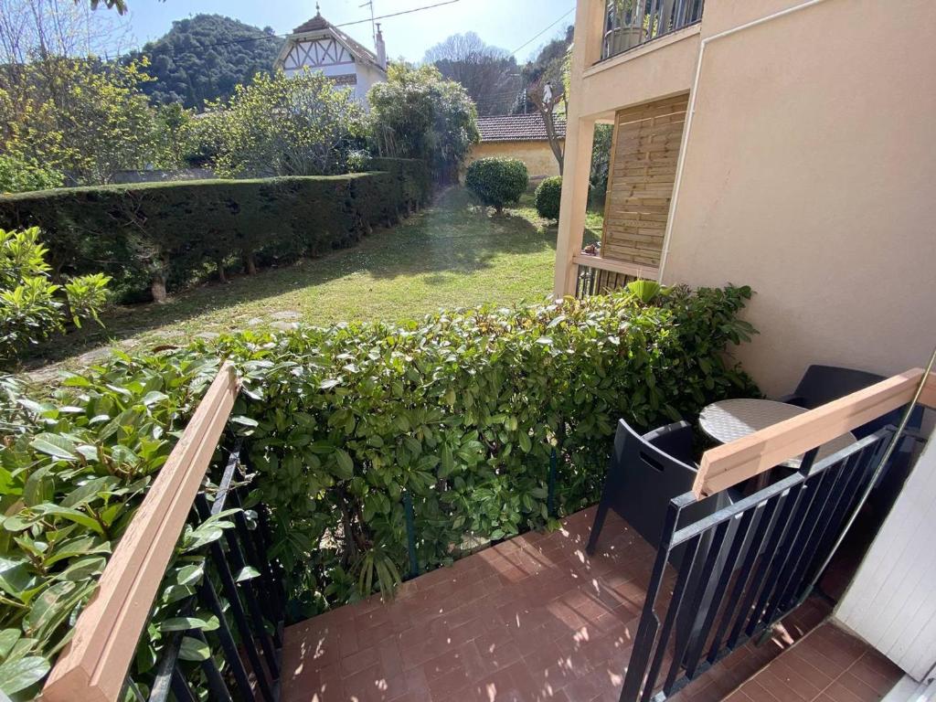 Appartement Studio Amélie-les-Bains-Palalda, 1 pièce, 2 personnes - FR-1-659-7 14 rue de la guixera Résidence LAS HORTES Batiment A, n°3 66110 Amélie-les-Bains-Palalda