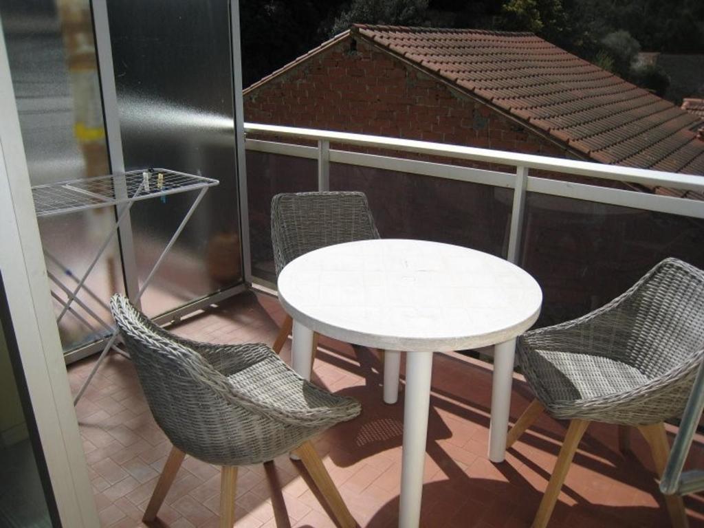 Appartement Studio Amélie-les-Bains-Palalda, 1 pièce, 2 personnes - FR-1-703-101 20 Avenue Général Leclerc Résidence Soleil et Montagne - 4e étage - Apt N°45 66110 Amélie-les-Bains-Palalda