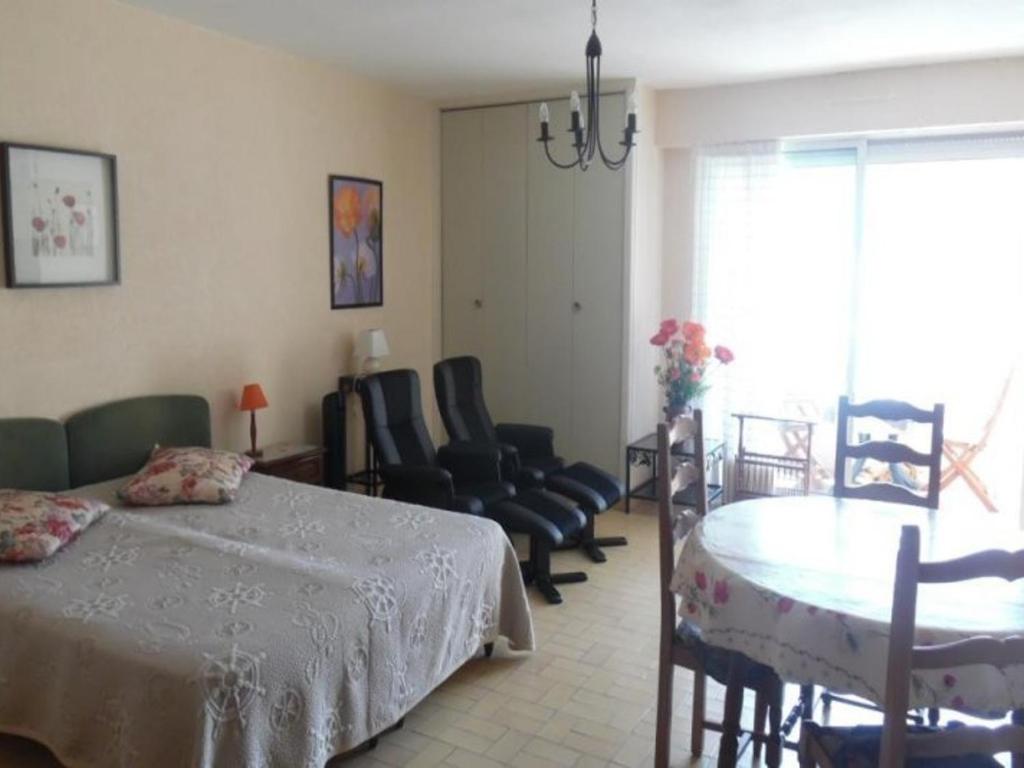 Studio Amélie-les-Bains-Palalda, 1 pièce, 2 personnes - FR-1-703-63 14 Avenue du Vieux Pont Résidence El Rose - 2e étage - Apt n°18, 66110 Amélie-les-Bains-Palalda