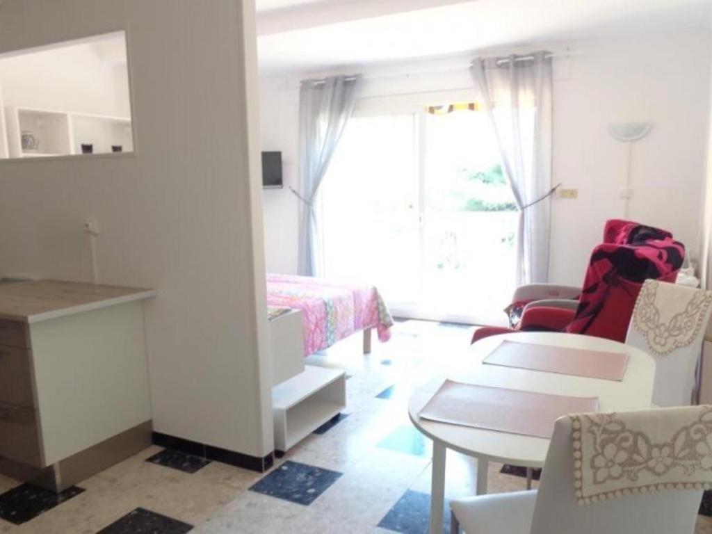 Appartement Studio Amélie-les-Bains-Palalda, 1 pièce, 2 personnes - FR-1-703-73 36 rue de la riviera basse corniche- 3e étage gauche 66110 Amélie-les-Bains-Palalda