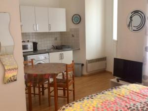 Studio Amélie-les-Bains-Palalda, 1 pièce, 2 personnes - FR-1-703-89