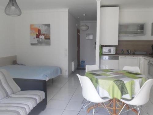 Studio Amélie-les-Bains-Palalda, 1 pièce, 6 personnes - FR-1-703-57