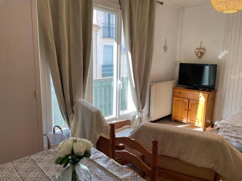 Studio amelie proche des thermes 2ieme étage