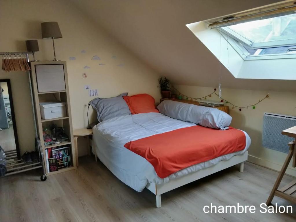 Studio Amiens 2eme etage rdc rue 25 Rue Janvier, 80000 Amiens
