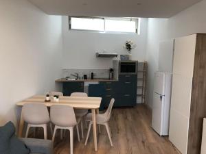 Appartement Studio ANDREA - Avignon IM - 30m2 4 Rue Gal-Grenier 84000 Avignon Provence-Alpes-Côte d\'Azur